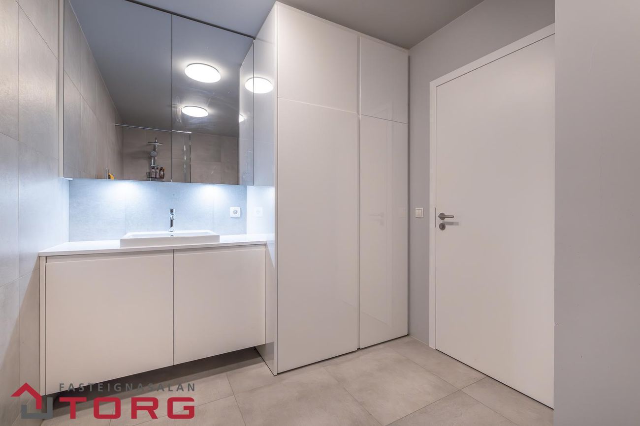 Hallgerðargata 19, 105 Reykjavík