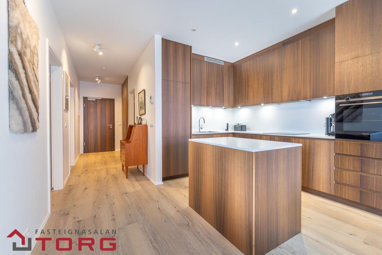 Hallgerðargata 19, 105 Reykjavík