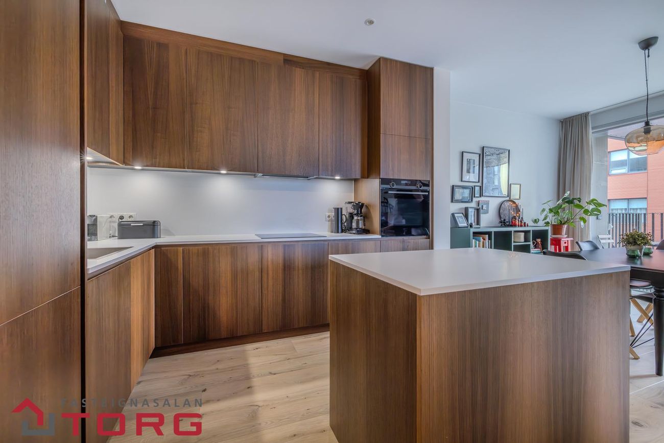 Hallgerðargata 19, 105 Reykjavík