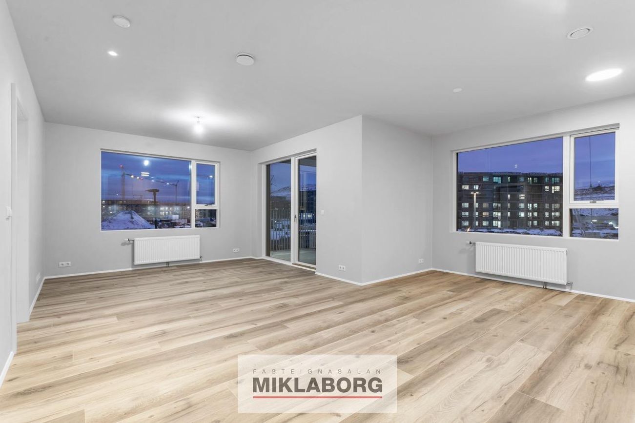 Hringhamar 33 - 0301, 221 Hafnarfjörður