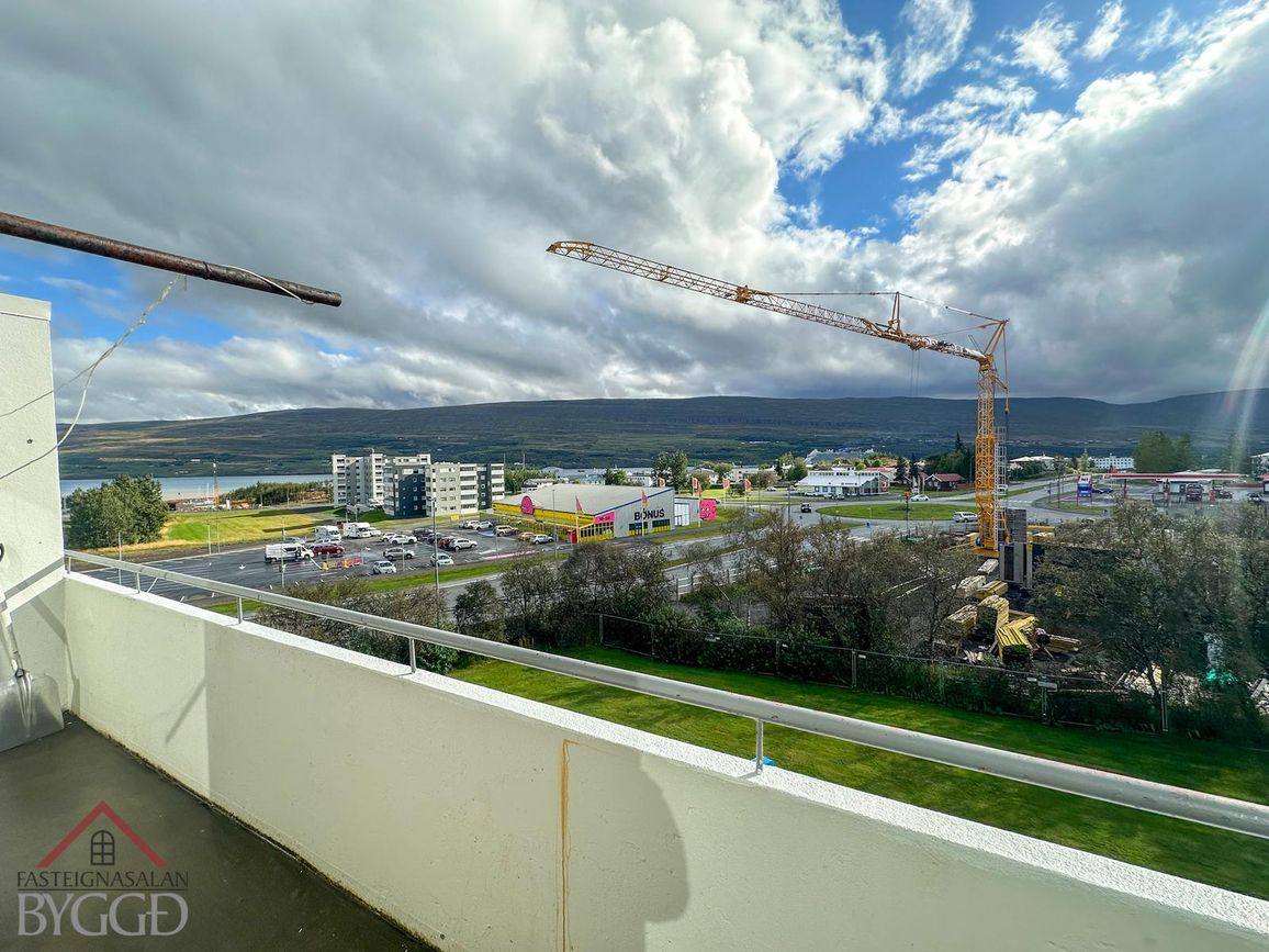 Skarðshlíð 28, 603 Akureyri
