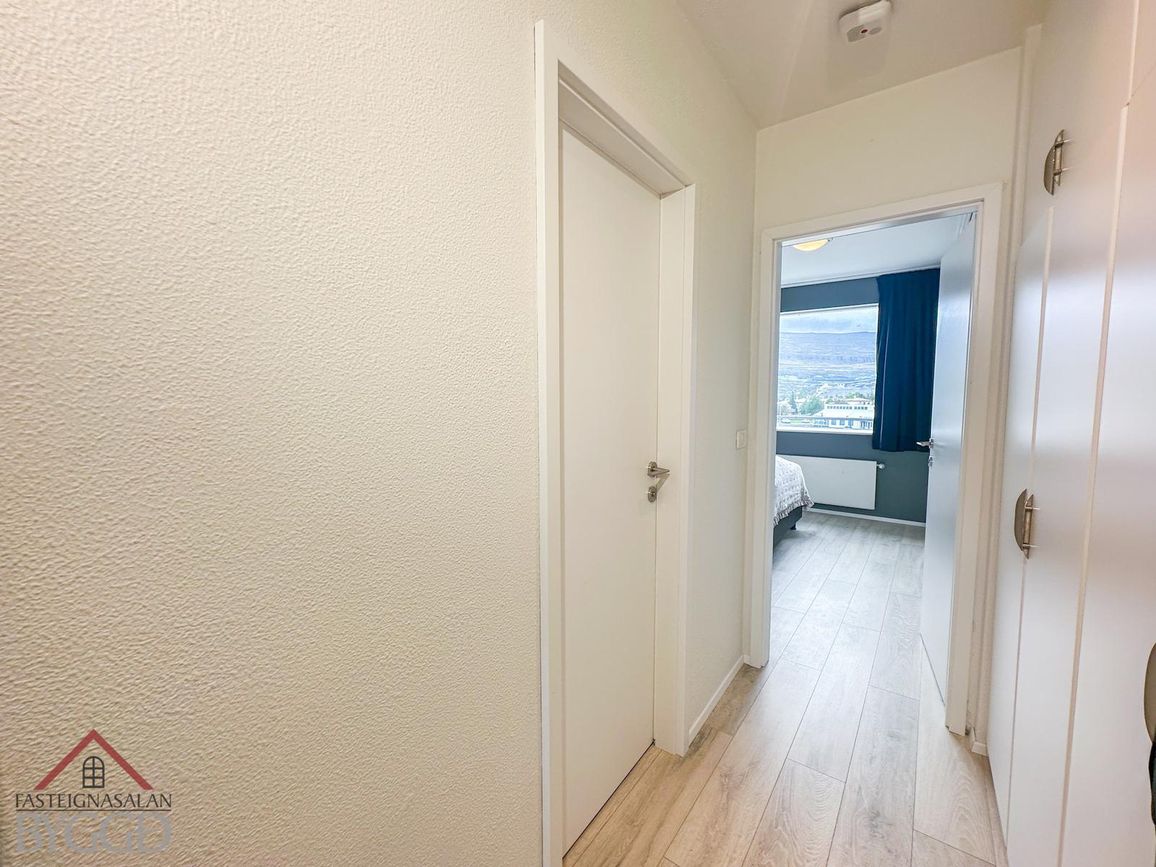 Skarðshlíð 28, 603 Akureyri