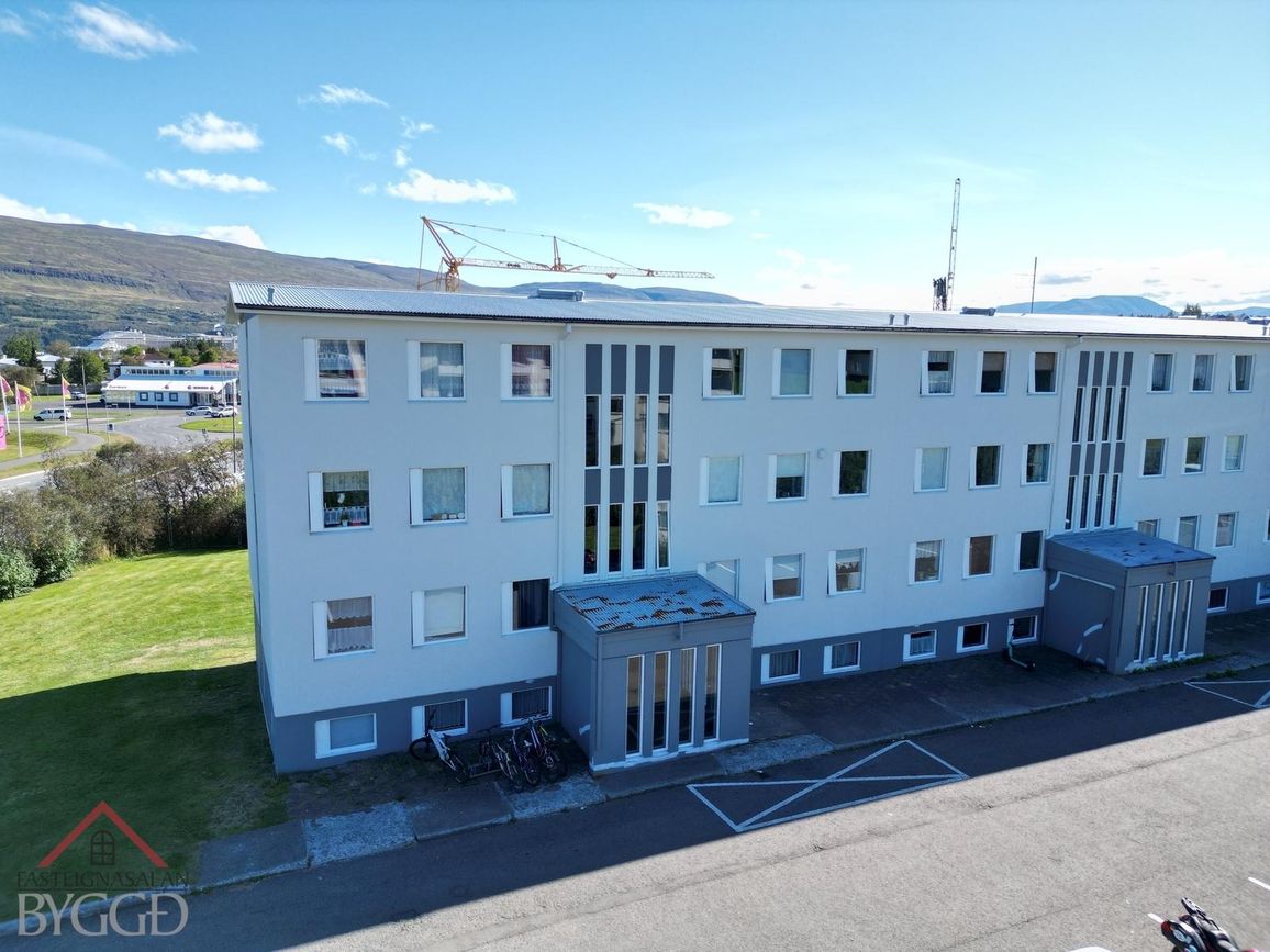Skarðshlíð 28, 603 Akureyri