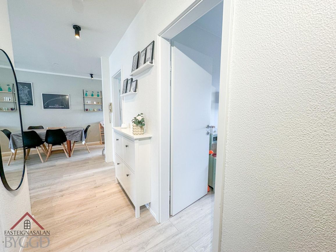 Skarðshlíð 28, 603 Akureyri