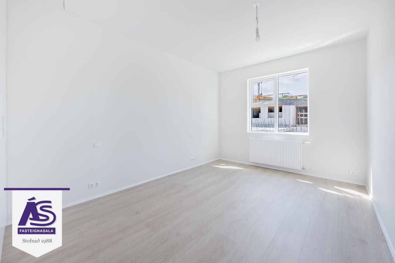Baughamar 3, 221 Hafnarfjörður