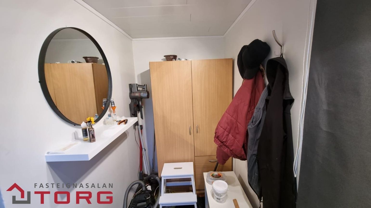 Kirkjuvegur 17, 625 Fjalla