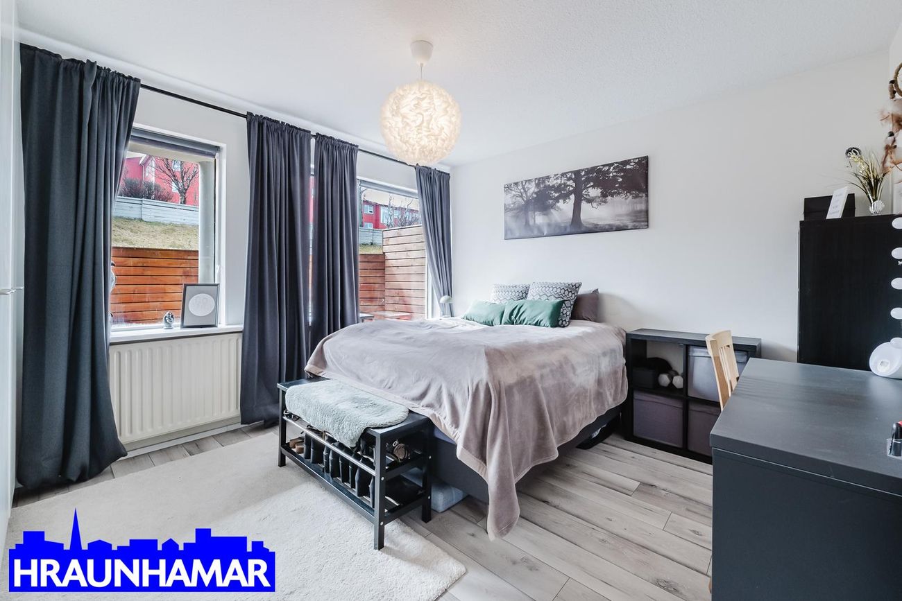 Eyrarholt 2, 220 Hafnarfjörður