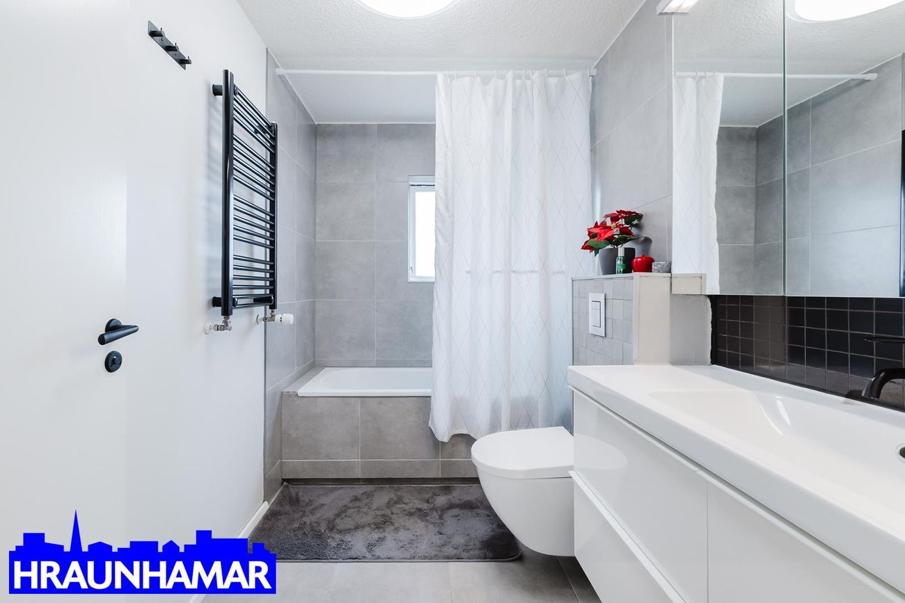 Eyrarholt 2, 220 Hafnarfjörður