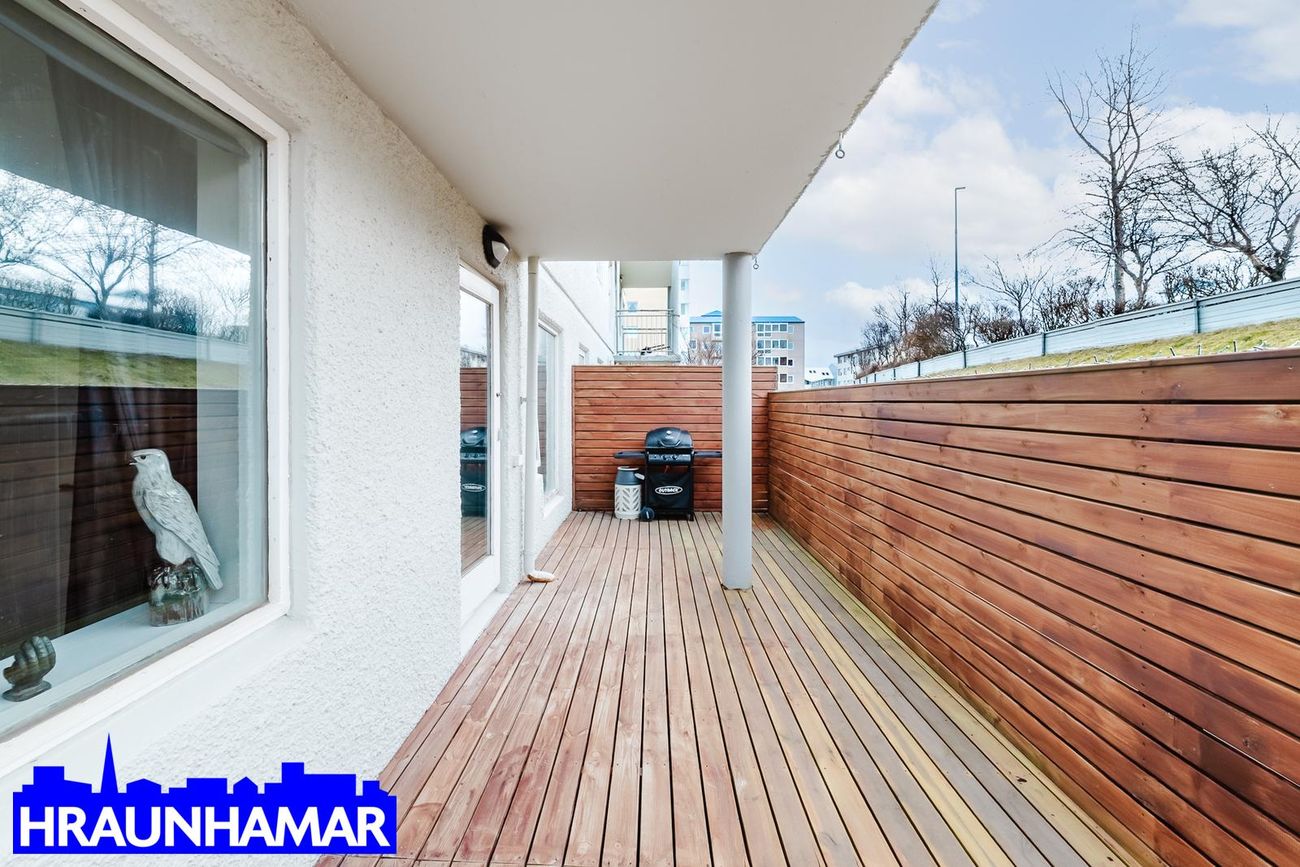 Eyrarholt 2, 220 Hafnarfjörður