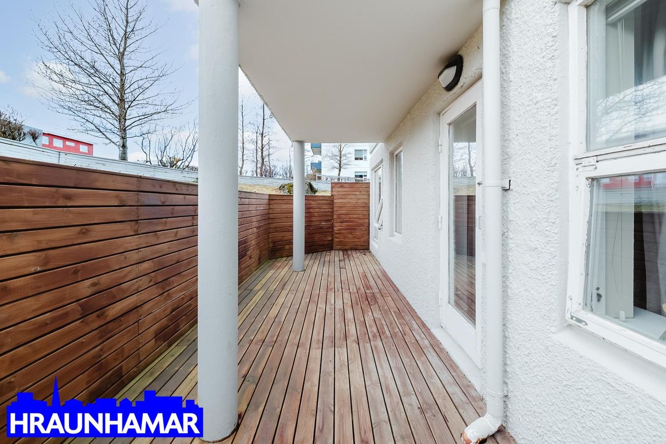 Eyrarholt 2, 220 Hafnarfjörður