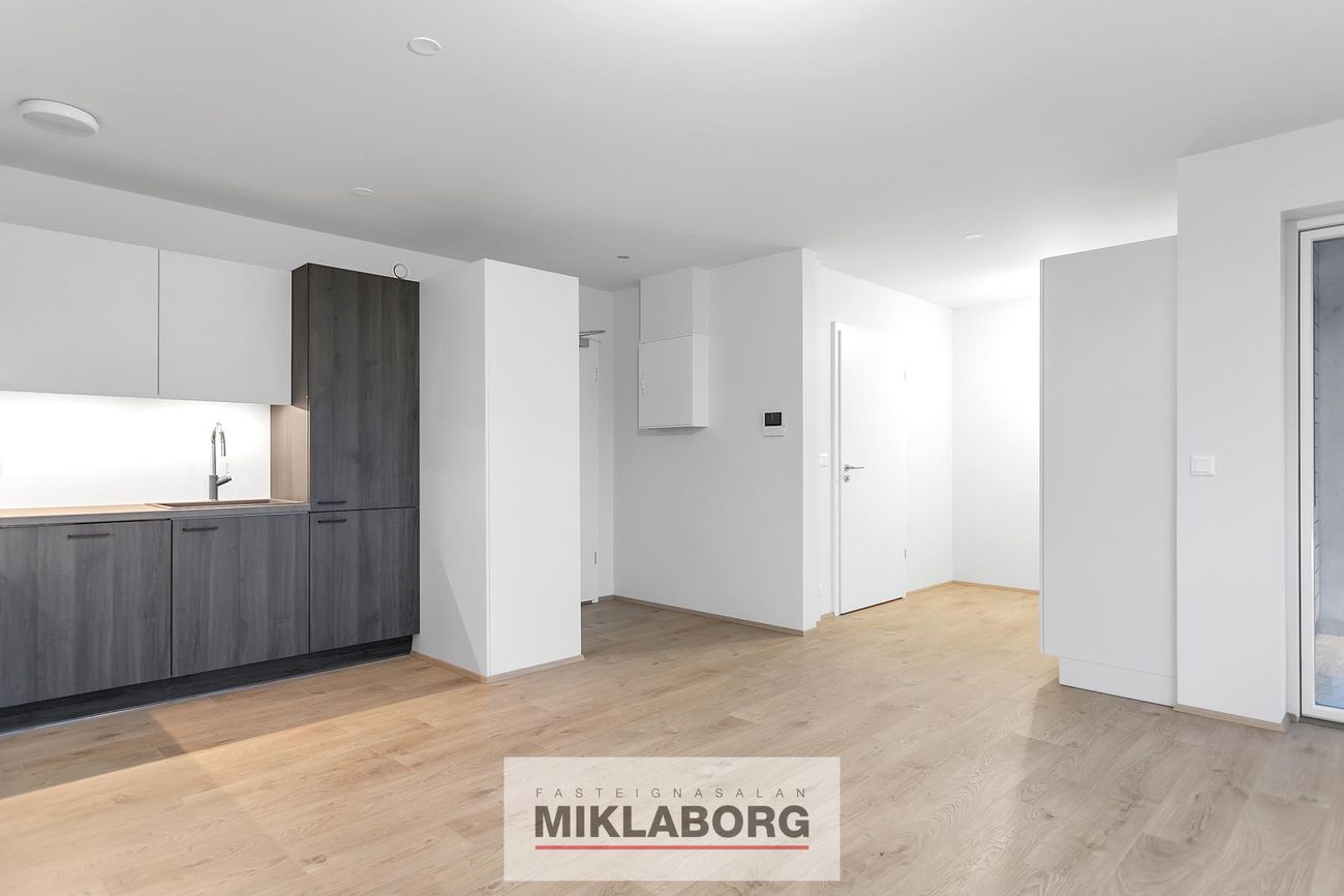 Dunhagi 18, 107 Reykjavík