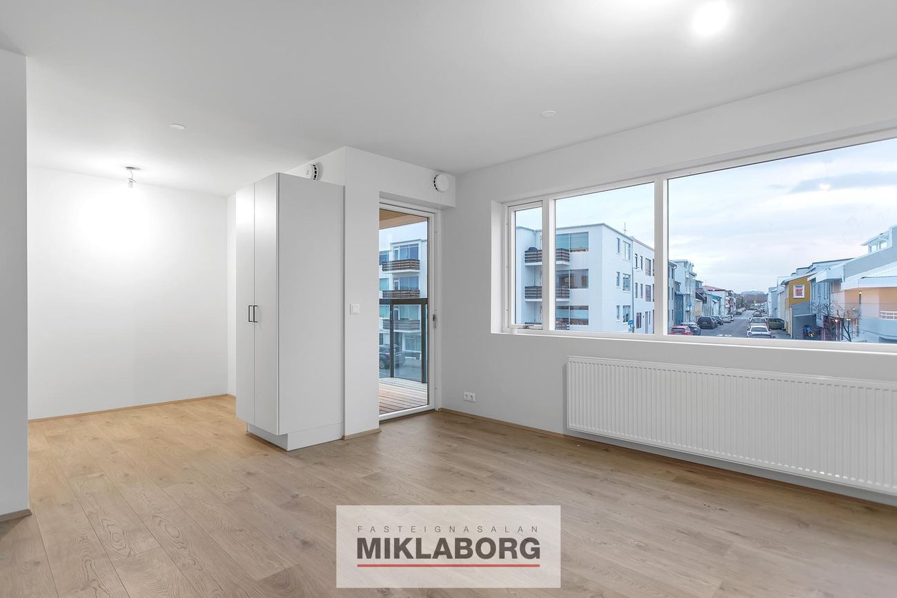 Dunhagi 18, 107 Reykjavík