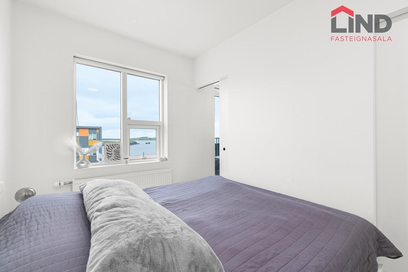 Jöfursbás 11E - 0409, 112 Reykjavík