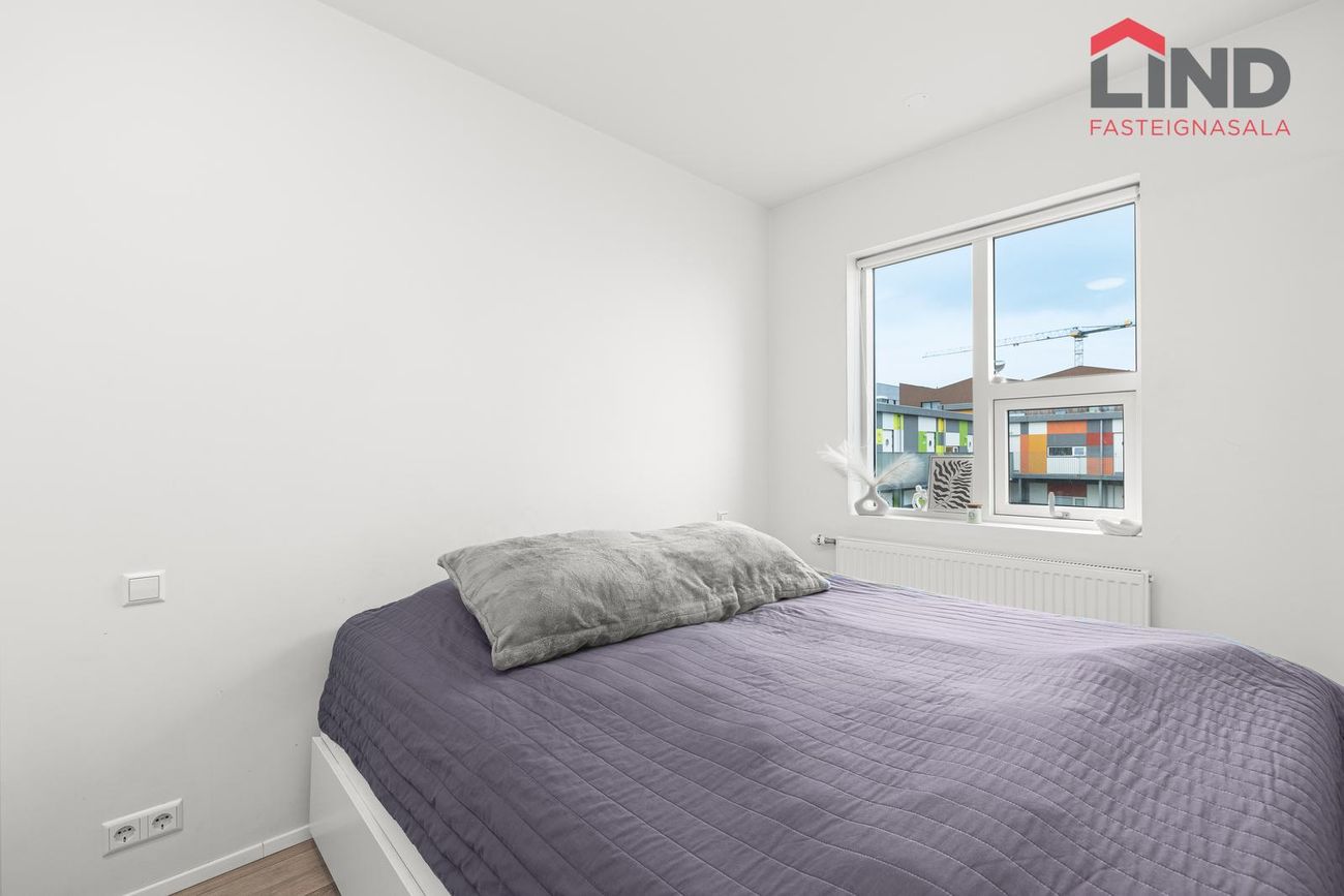 Jöfursbás 11E - 0409, 112 Reykjavík