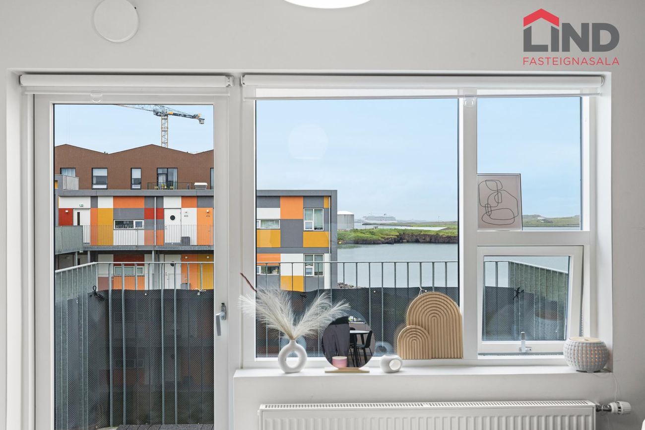 Jöfursbás 11E - 0409, 112 Reykjavík