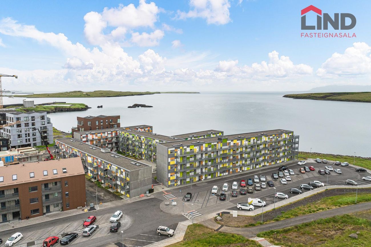 Jöfursbás 11E - 0409, 112 Reykjavík