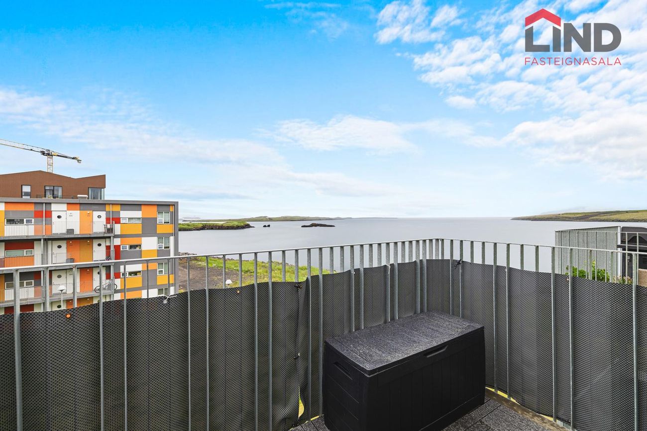 Jöfursbás 11E - 0409, 112 Reykjavík