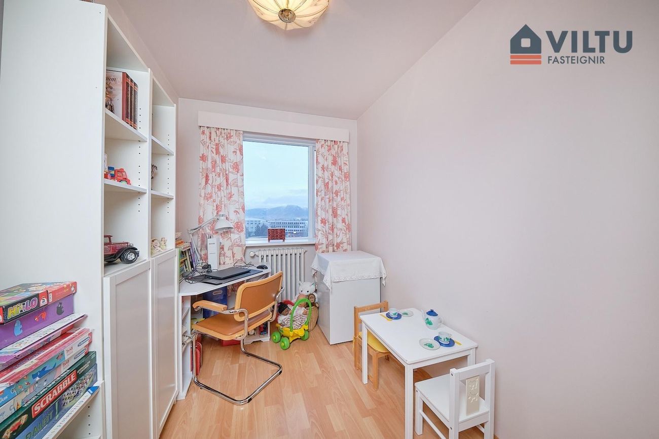 Háaleitisbraut 43, 108 Reykjavík