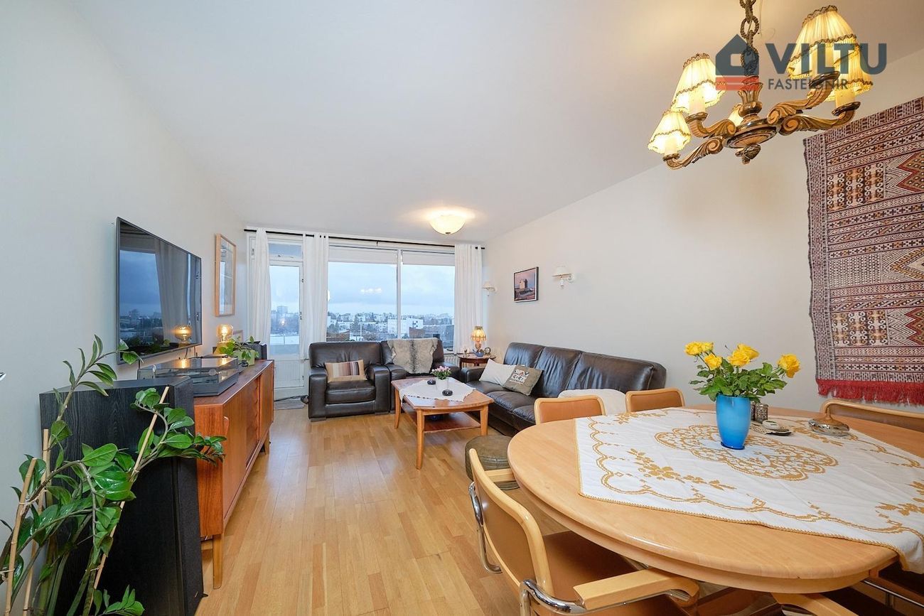Háaleitisbraut 43, 108 Reykjavík