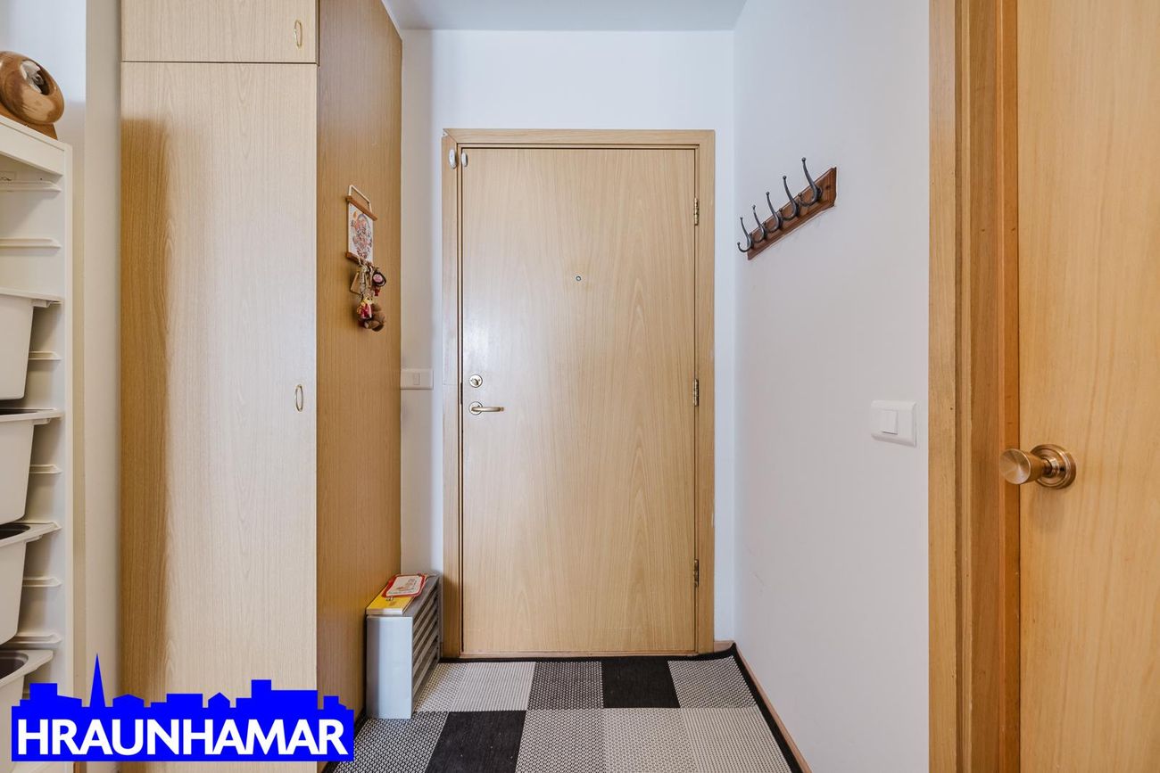 Víðivangur 1, 220 Hafnarfjörður