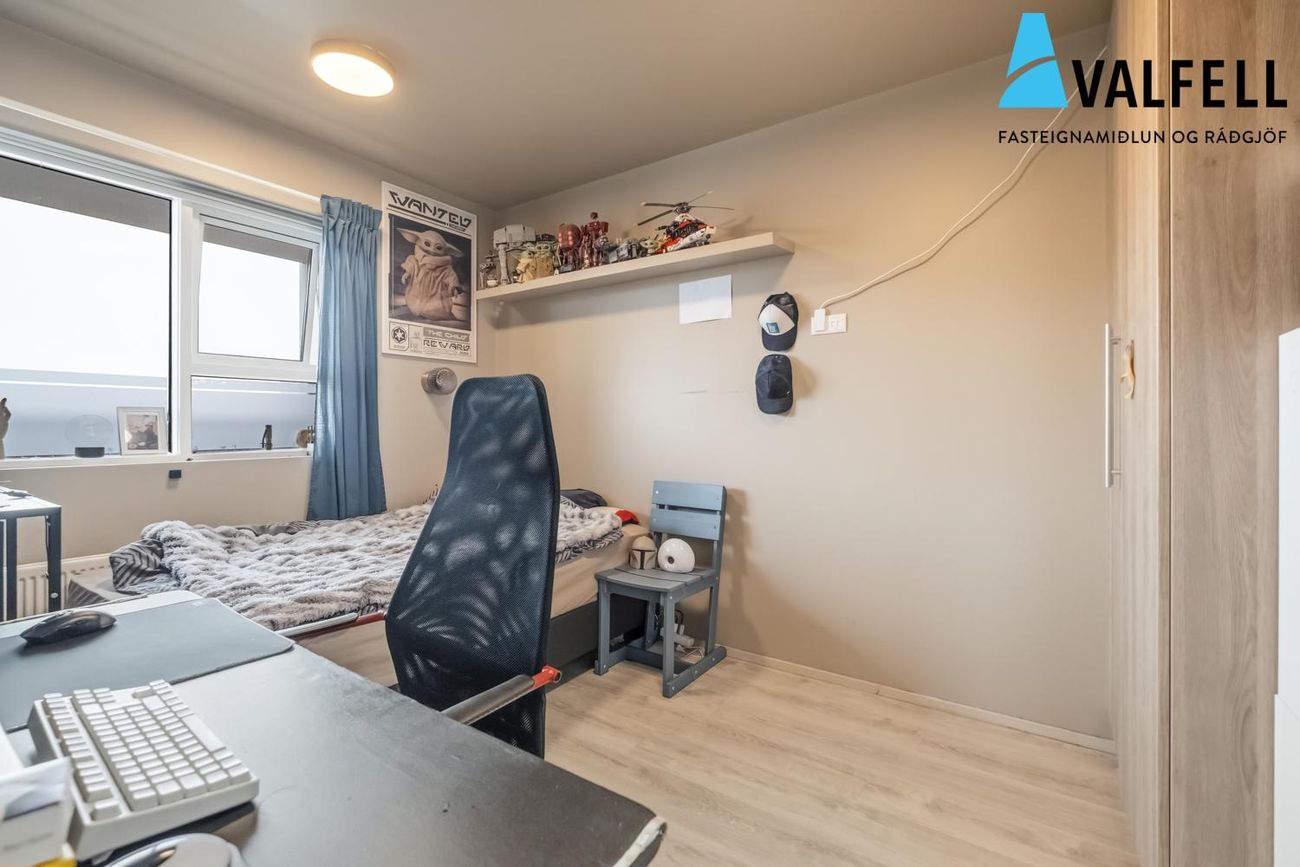 Asparskógar 27, 300 Akranes