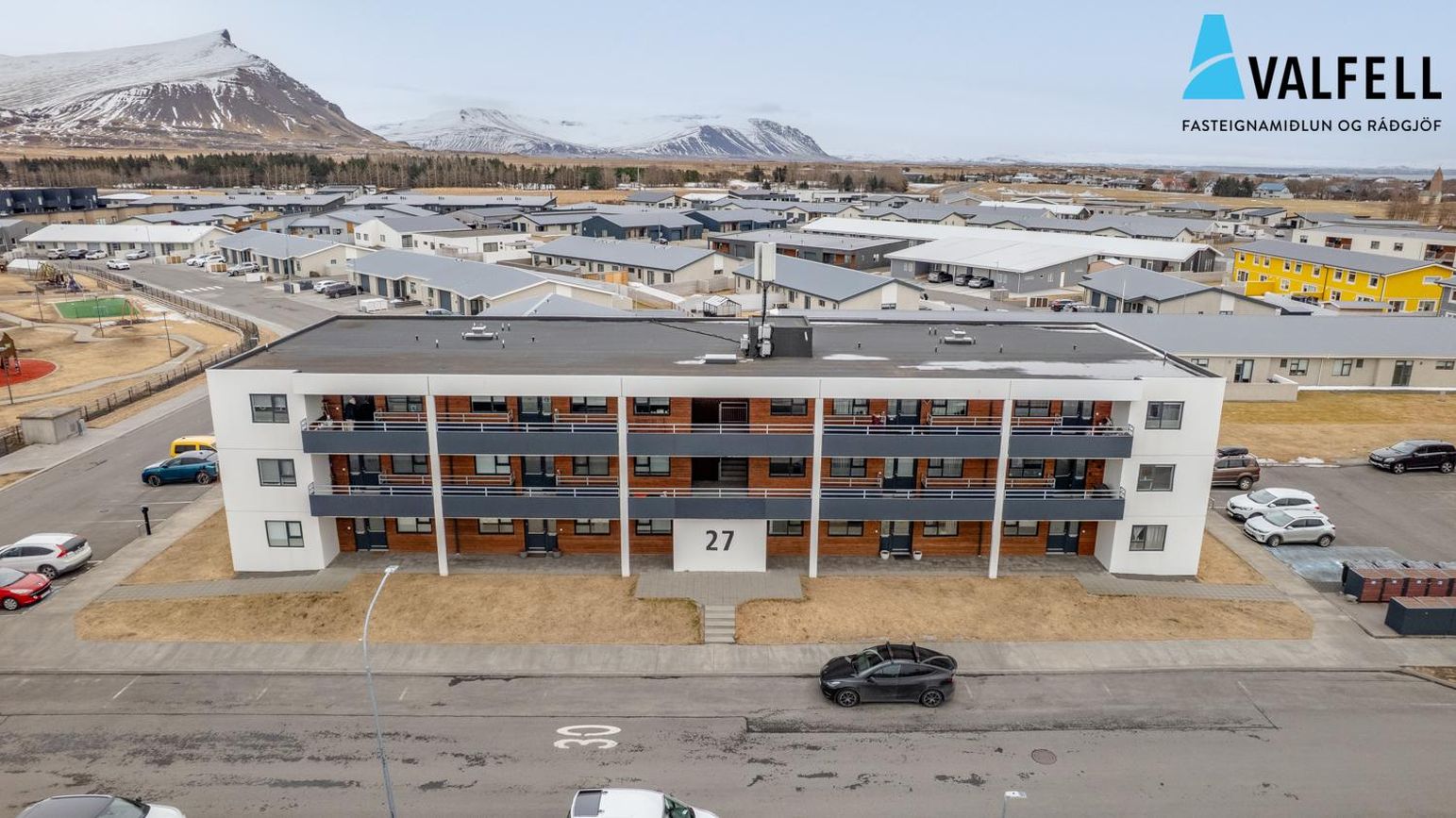 Asparskógar 27, 300 Akranes