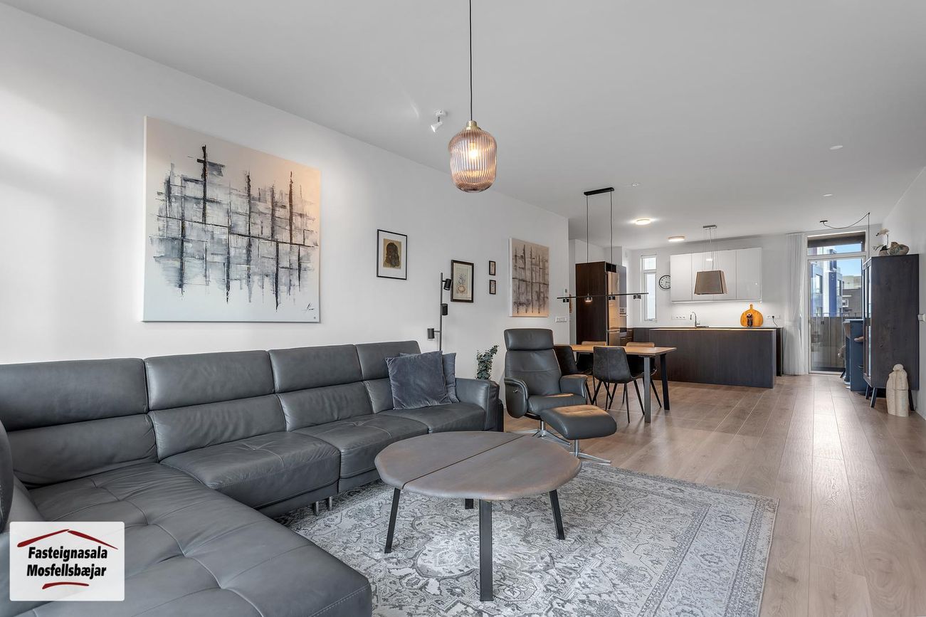 Bjarkarholt 25, 270 Mosfellsbær