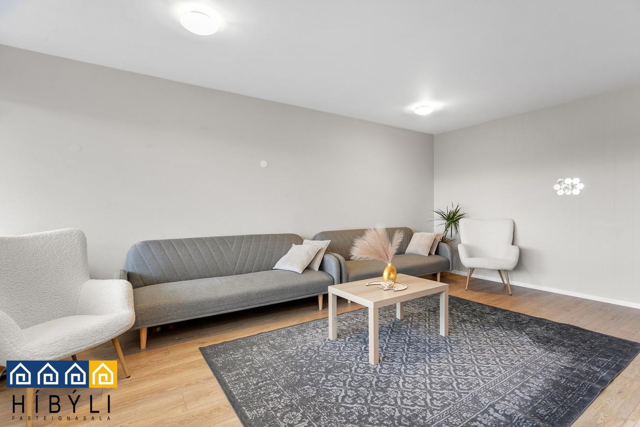 Háaleitisbraut 43, 108 Reykjavík