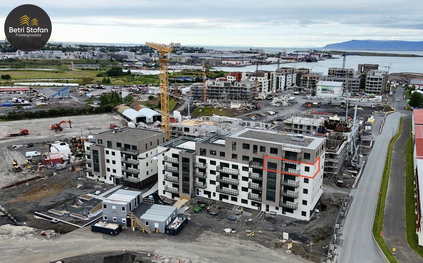 Breiðhöfði 17, 110 Reykjavík