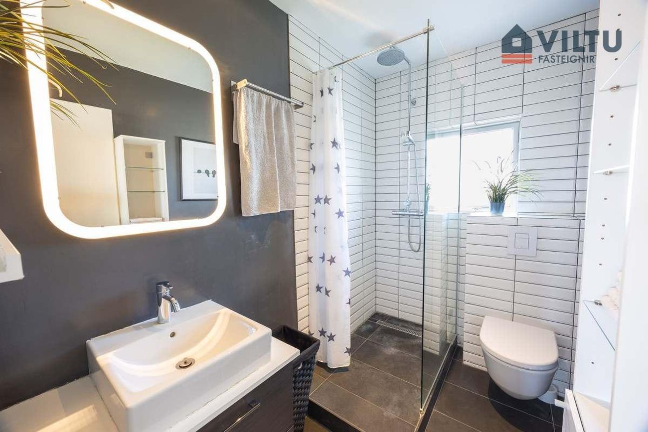 Stigahlíð 18 - 0401, 105 Reykjavík