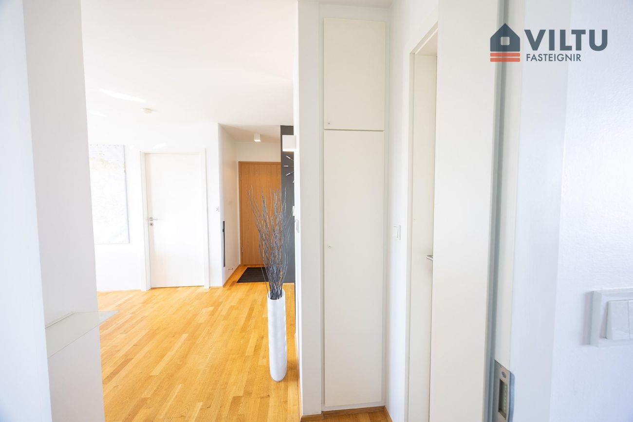 Stigahlíð 18 - 0401, 105 Reykjavík
