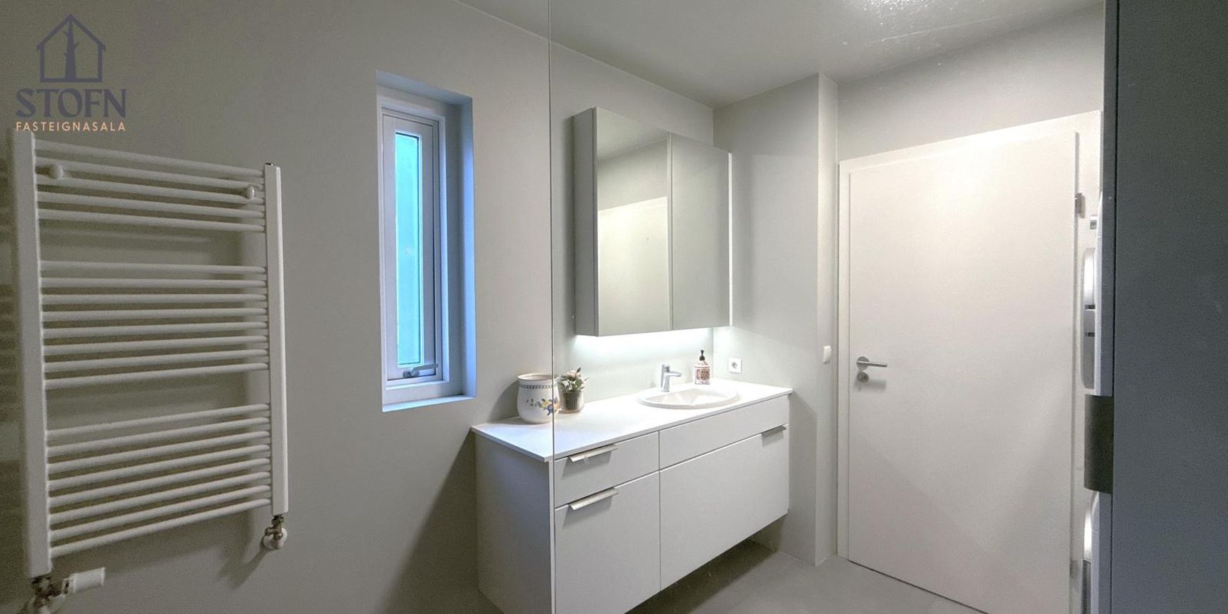 Hafnarbraut 12G, 200 Kópavogur
