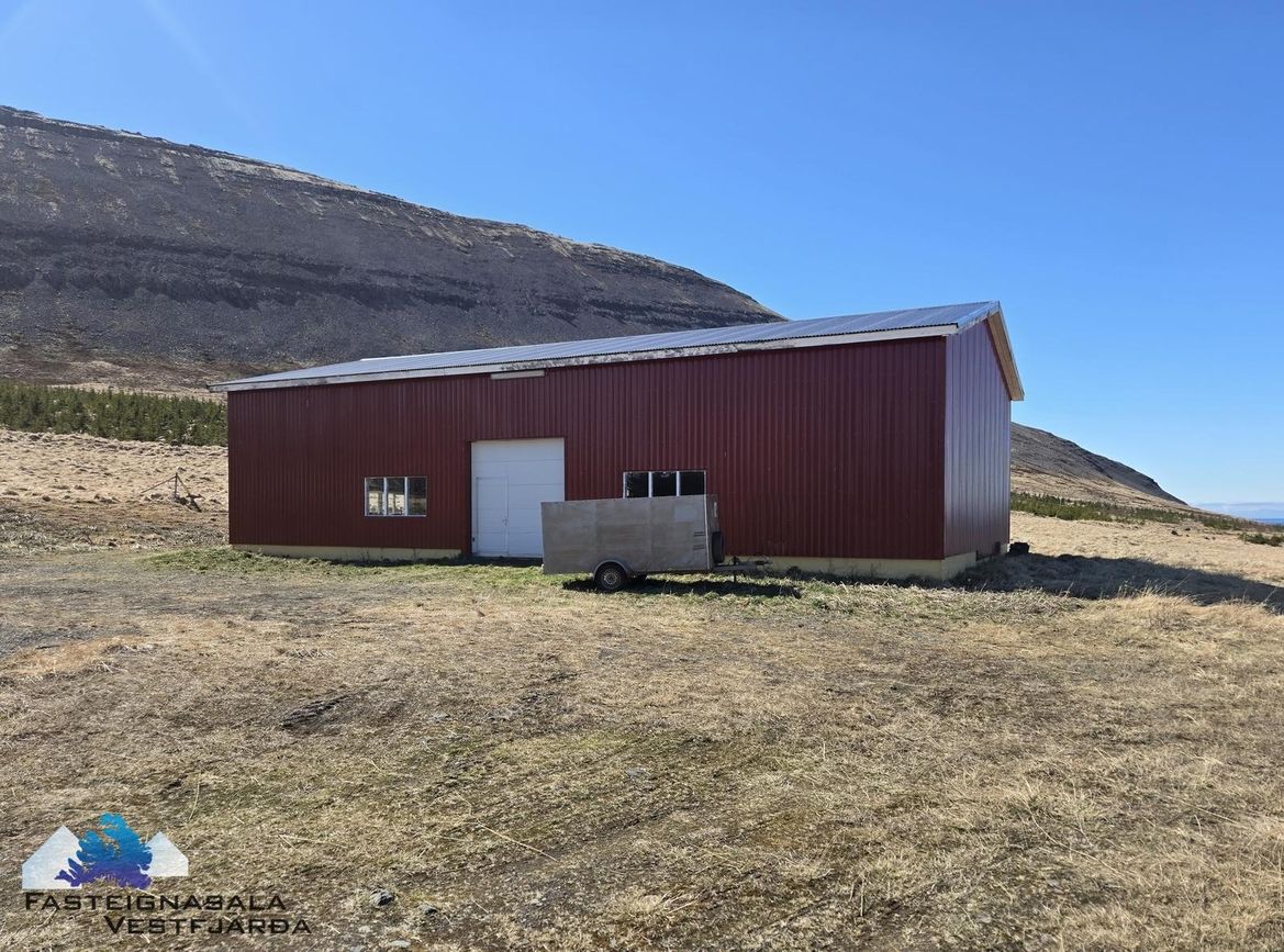 Fell - 0101, 471 Ísafjarðarbær