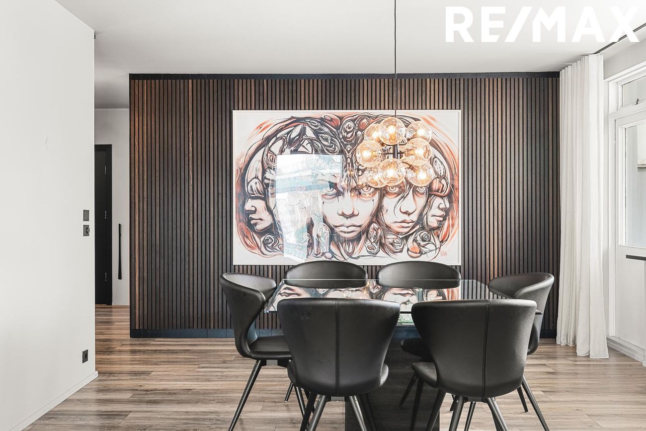 Hvassaleiti 30, 103 Reykjavík