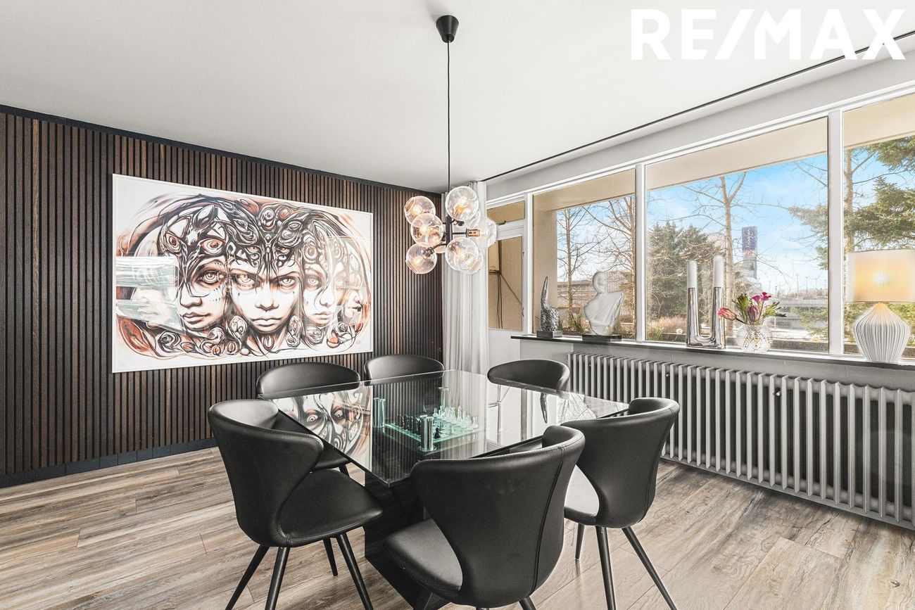 Hvassaleiti 30, 103 Reykjavík