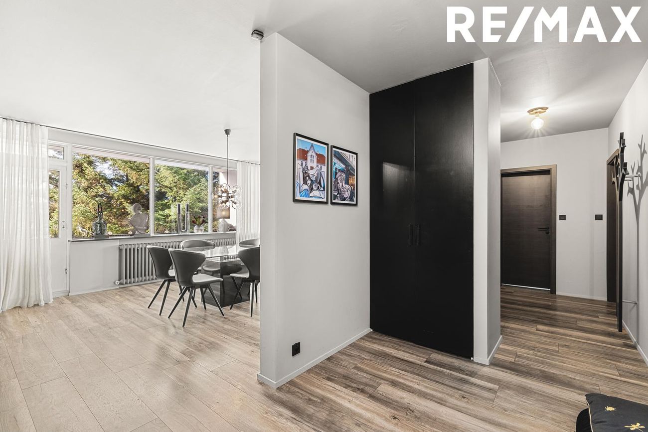 Hvassaleiti 30, 103 Reykjavík