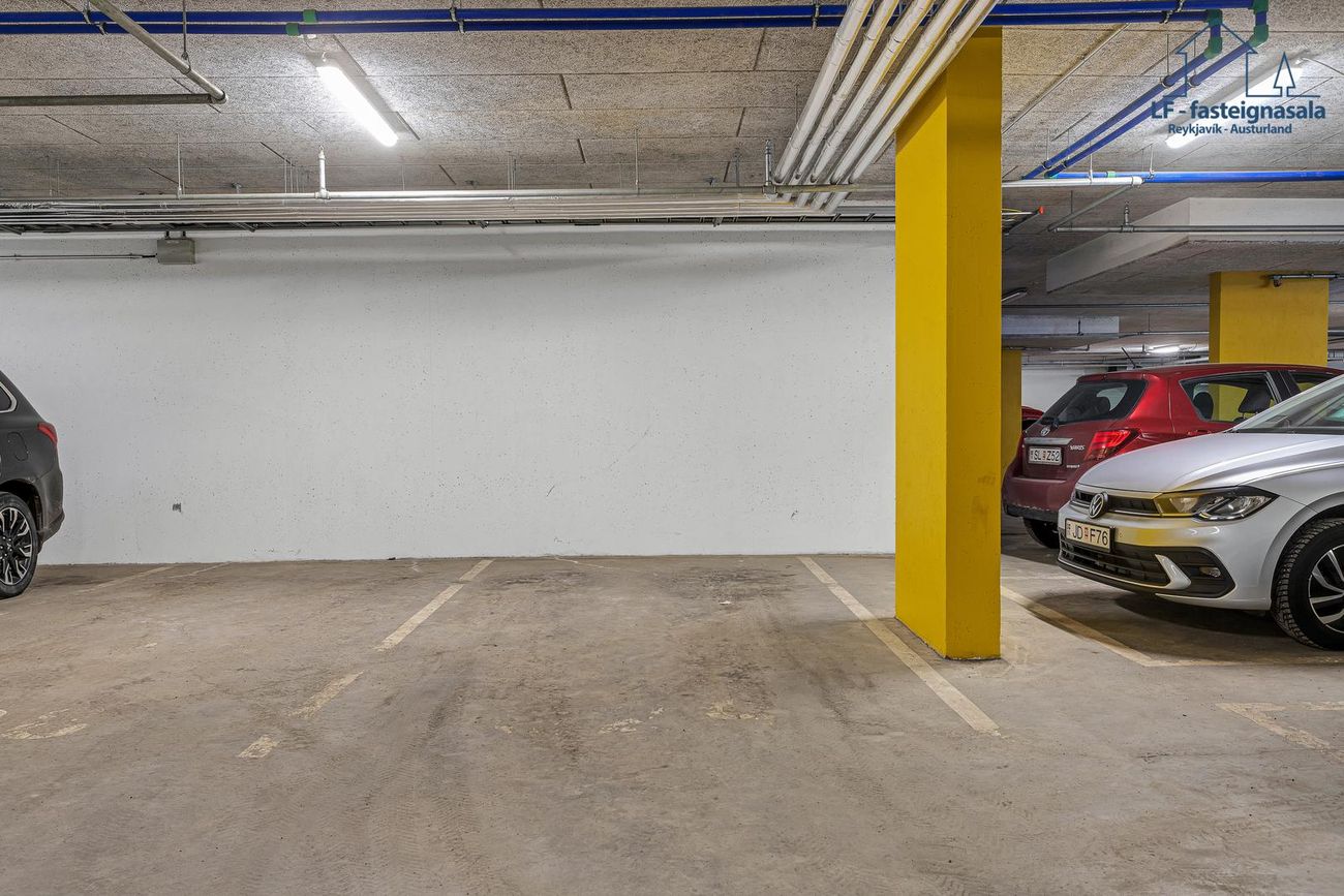 Hafnarbraut 12A - 0508, 200 Kópavogur
