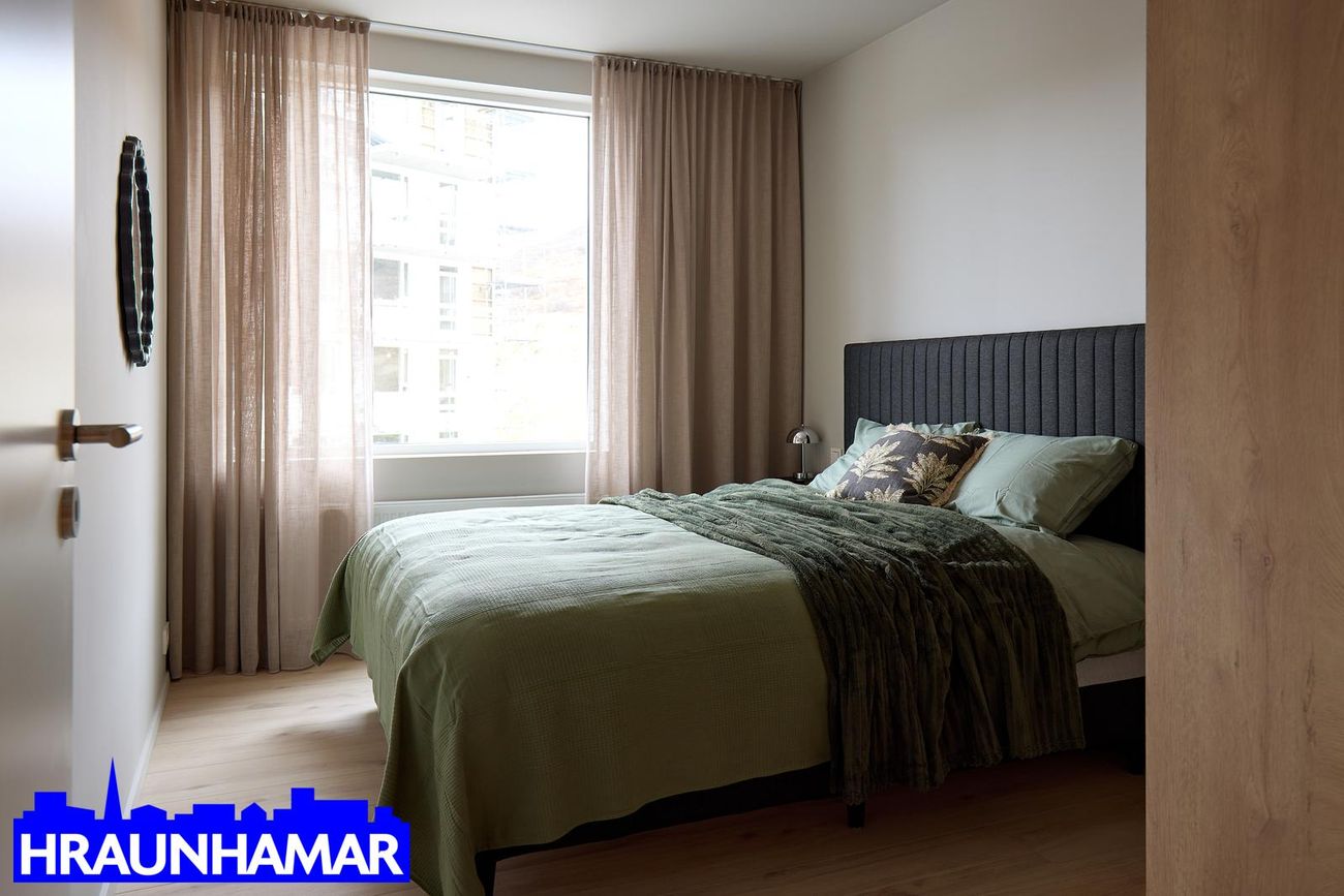 Baughamar 5, 221 Hafnarfjörður
