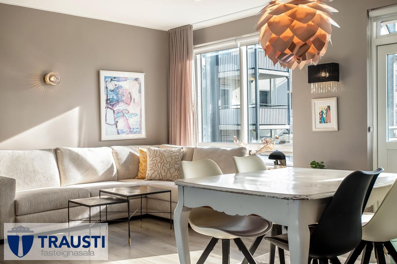 Álfaborgir 9, 112 Reykjavík