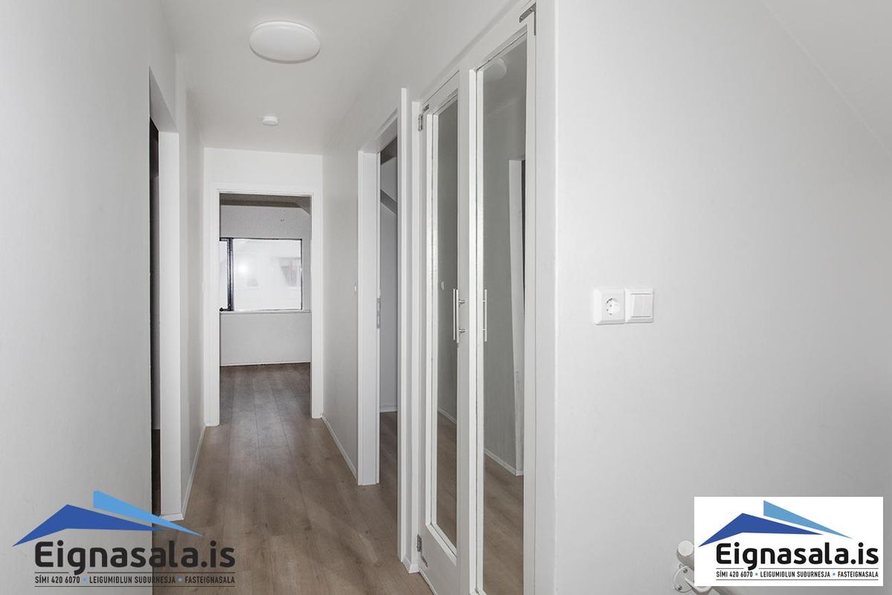Kirkjuteigur 5 - 0201, 230 Reykjanesbær