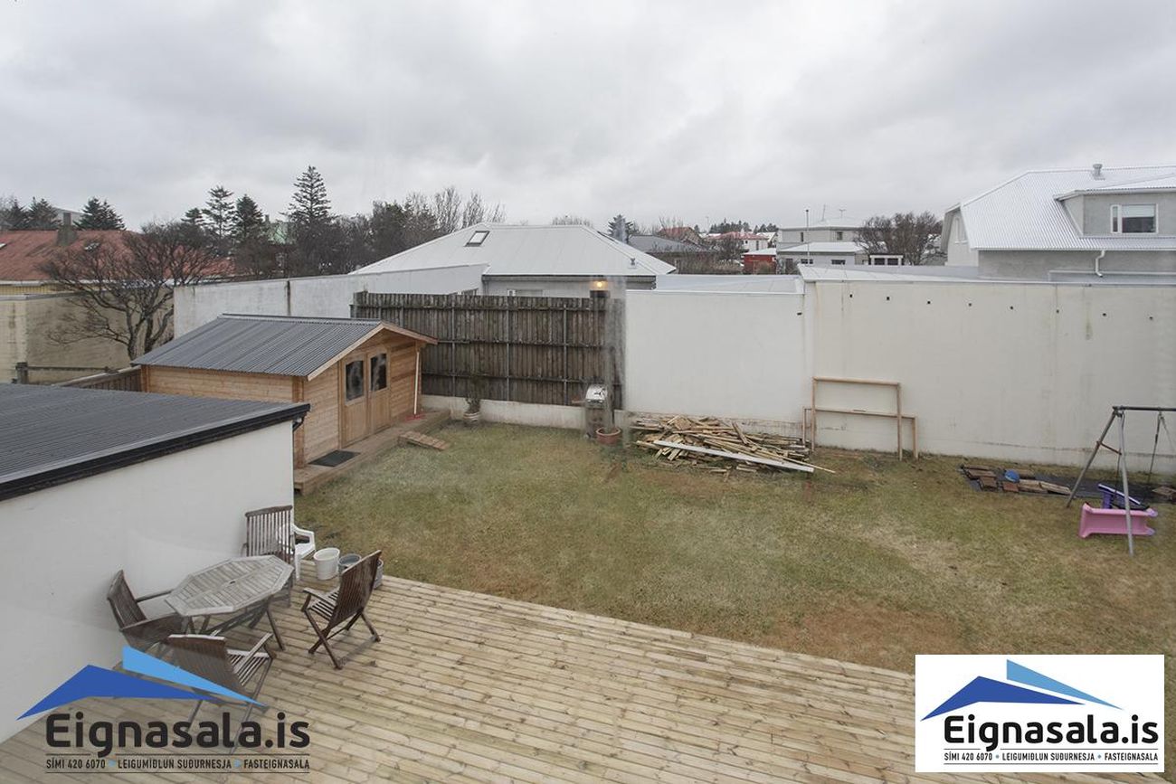 Kirkjuteigur 5 - 0201, 230 Reykjanesbær