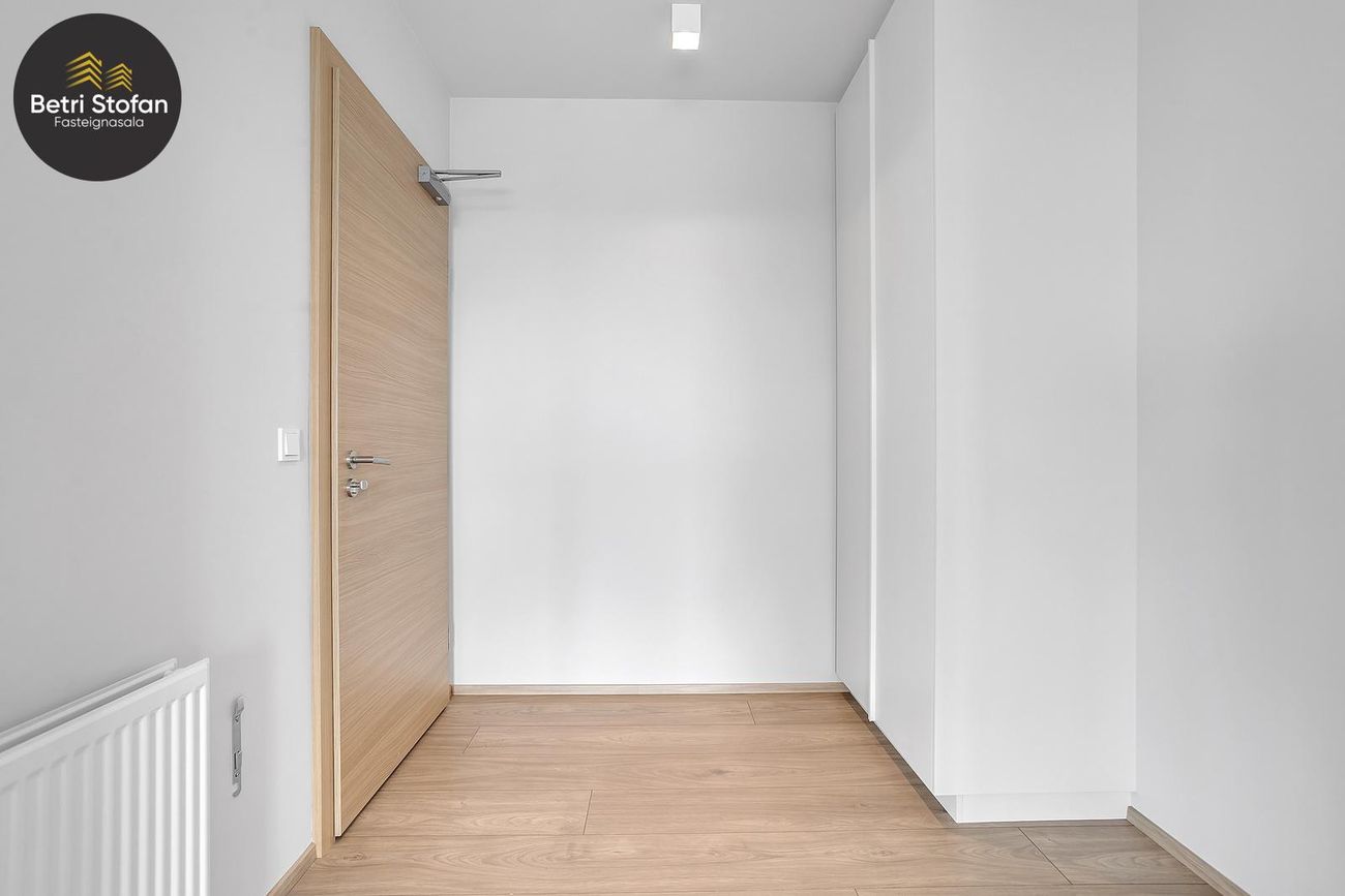 Hlíðarfótur 21A, 102 Reykjavík