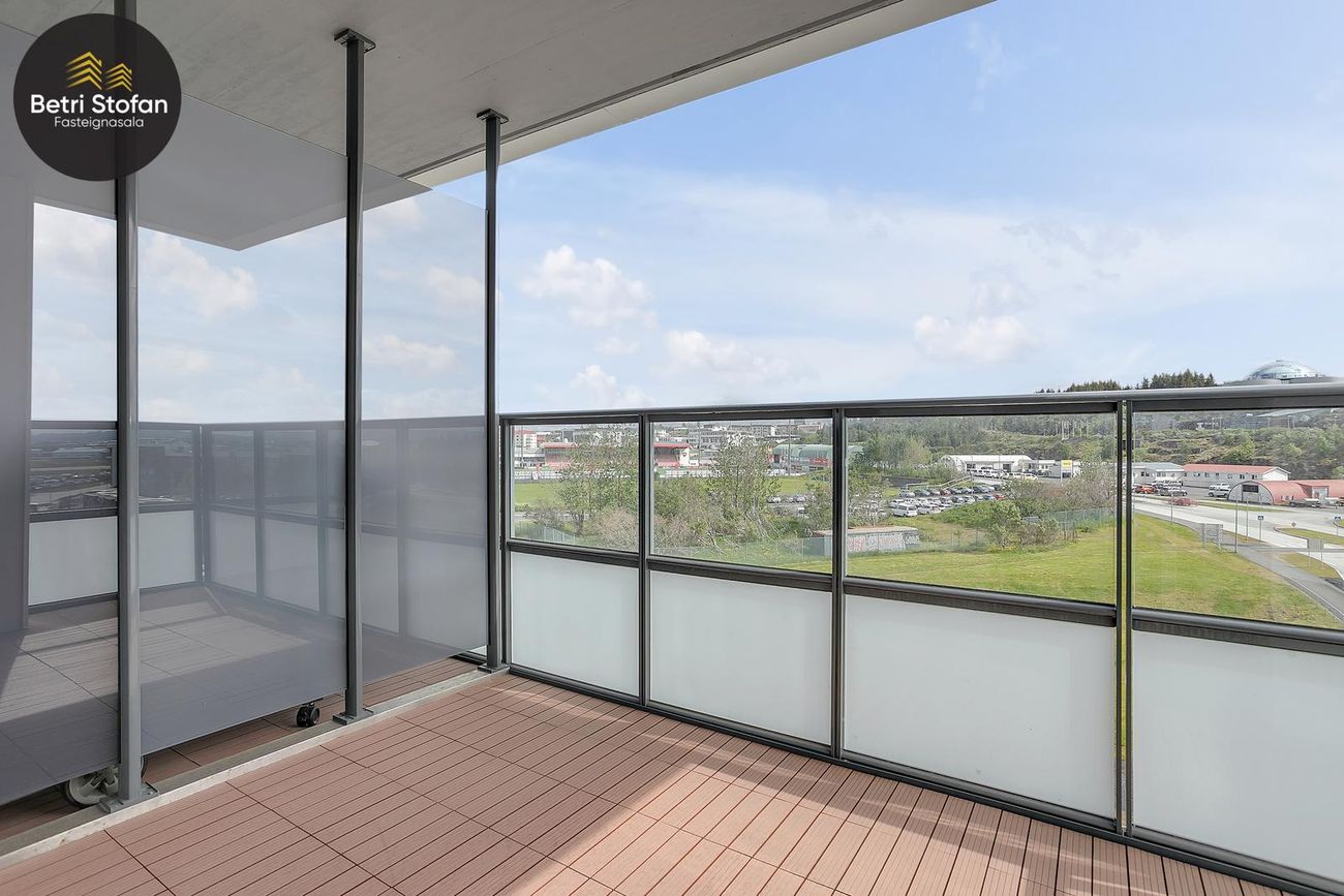 Hlíðarfótur 21A, 102 Reykjavík