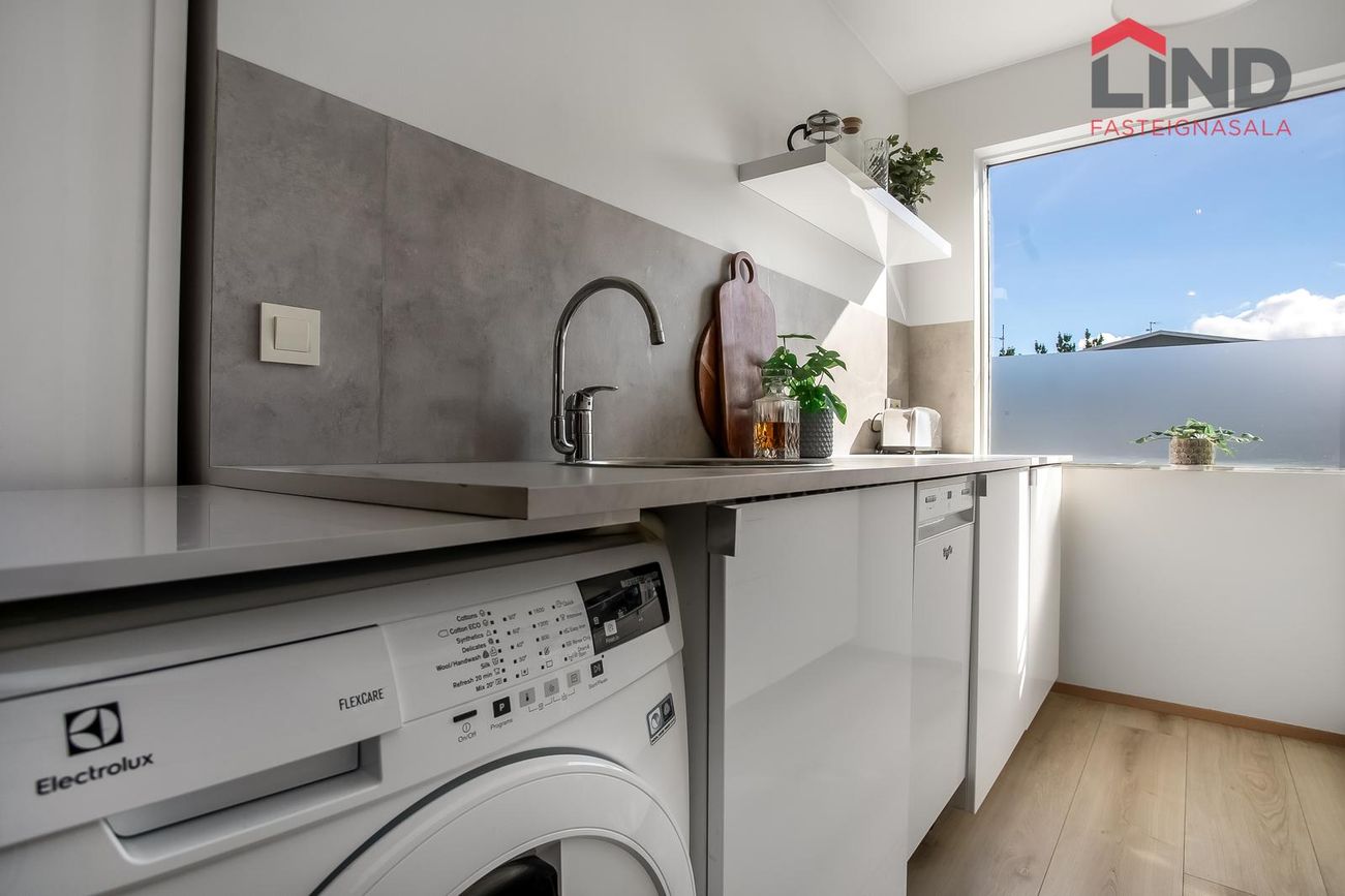 Furugrund 66, 200 Kópavogur