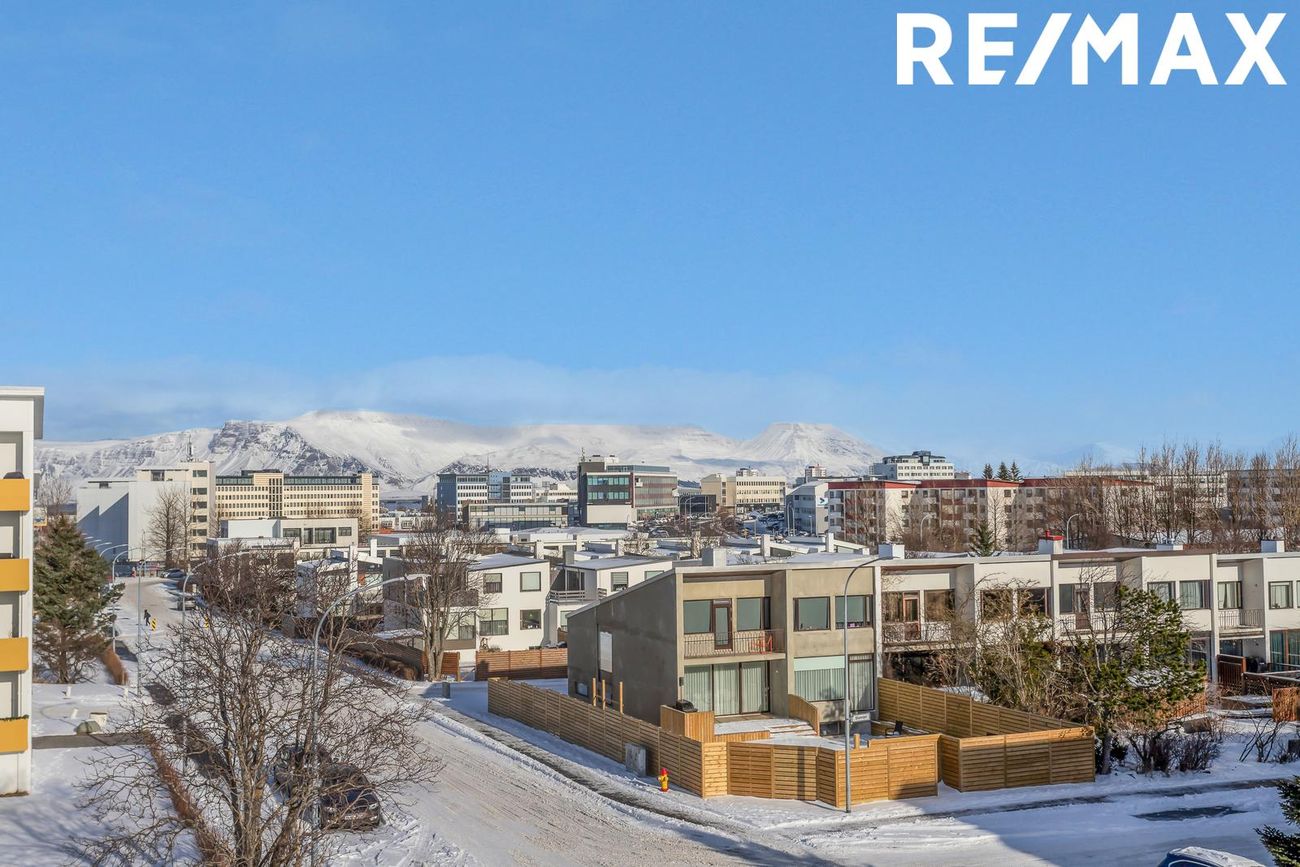 Álftamýri 32, 108 Reykjavík