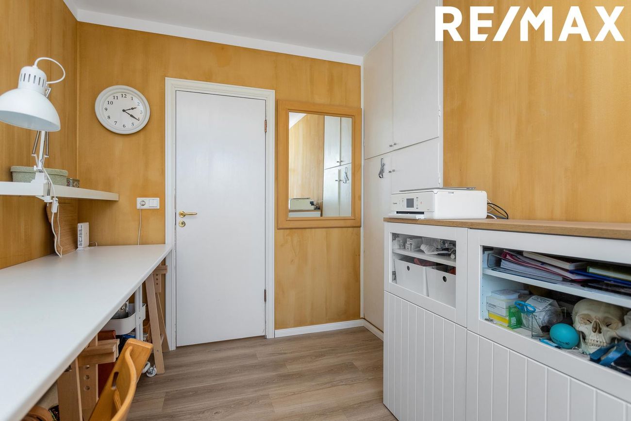 Álftamýri 32, 108 Reykjavík