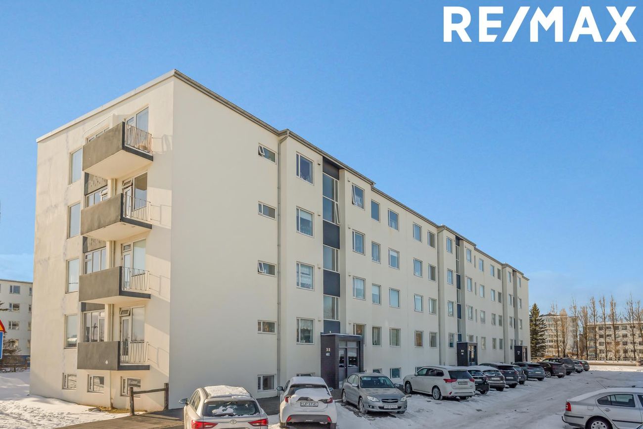 Álftamýri 32, 108 Reykjavík