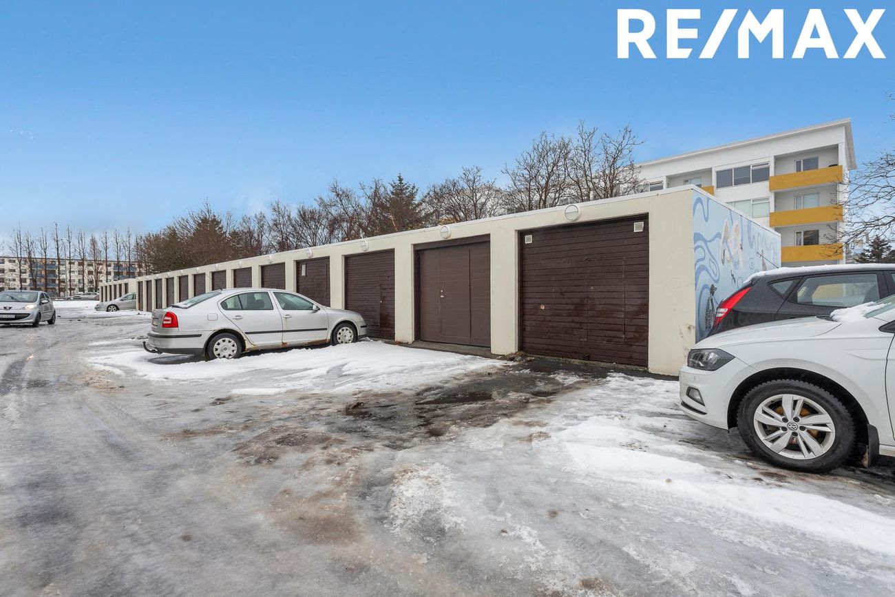 Álftamýri 32, 108 Reykjavík