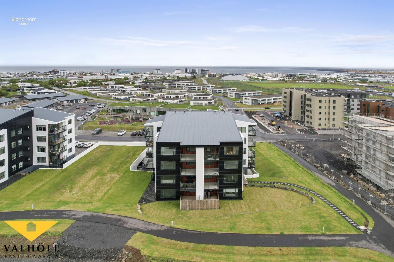Asparlaut 24, 230 Reykjanesbær