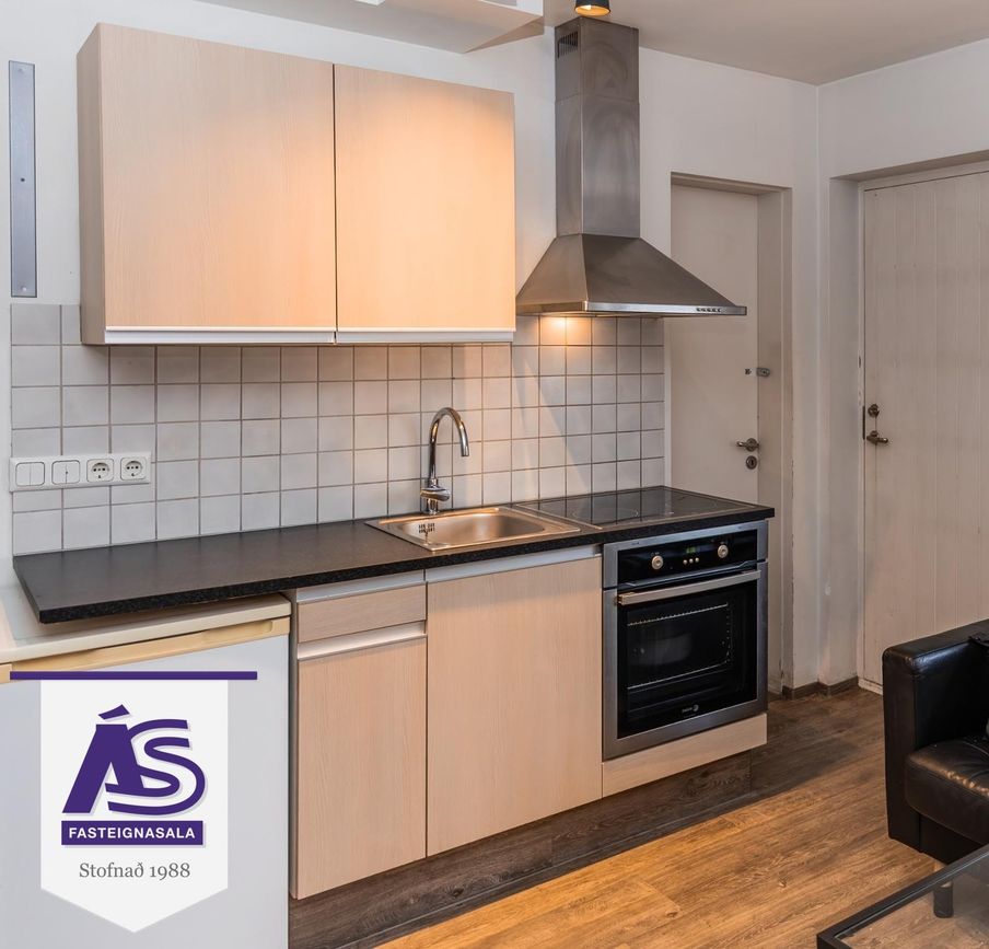 Hafnarstræti 81 - 0405, 600 Akureyri